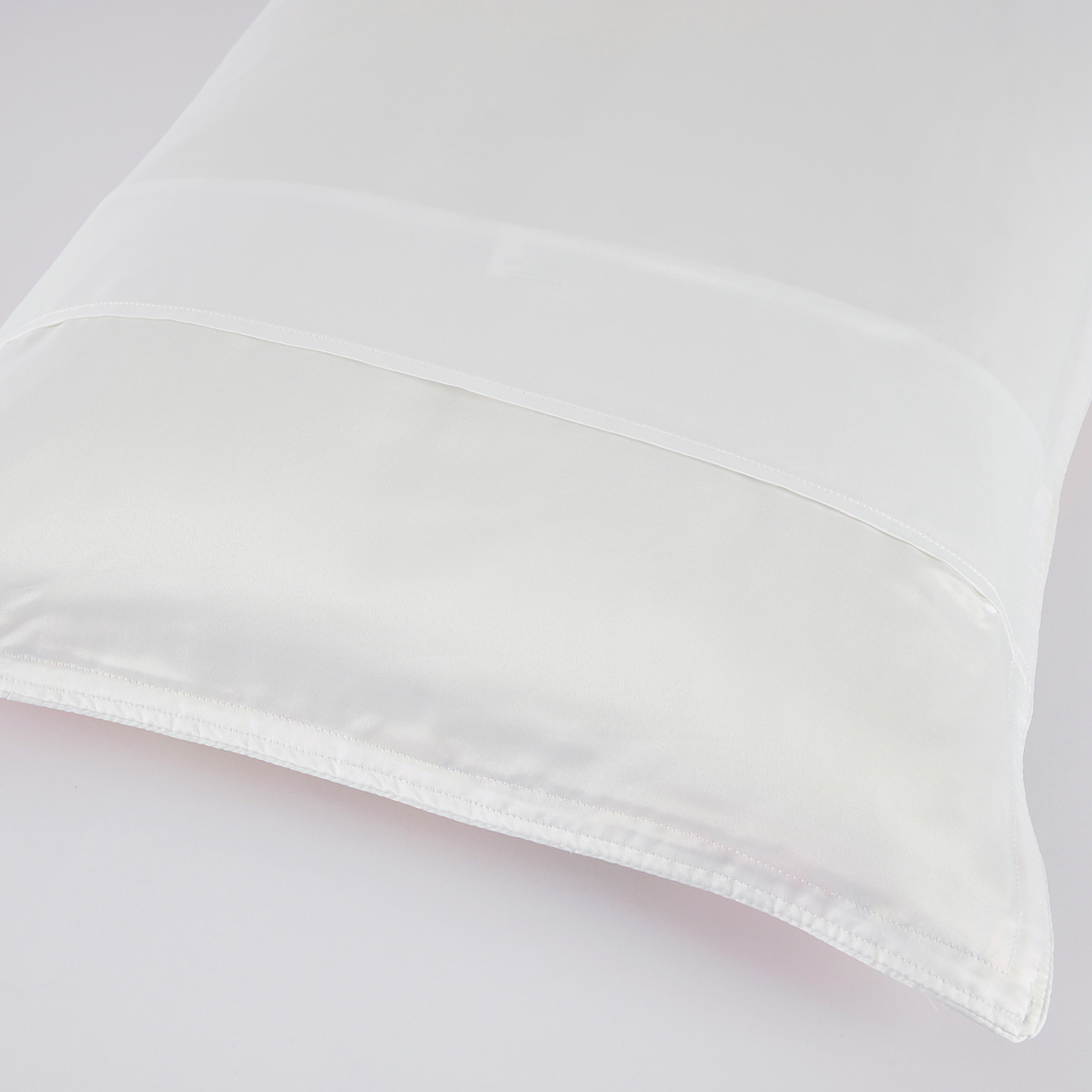 Eine Seite Kissenbezug 1pc 100 – Silk Pillowcase Bewertung und Preis